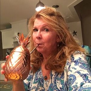 Meet your Posher, Cassi